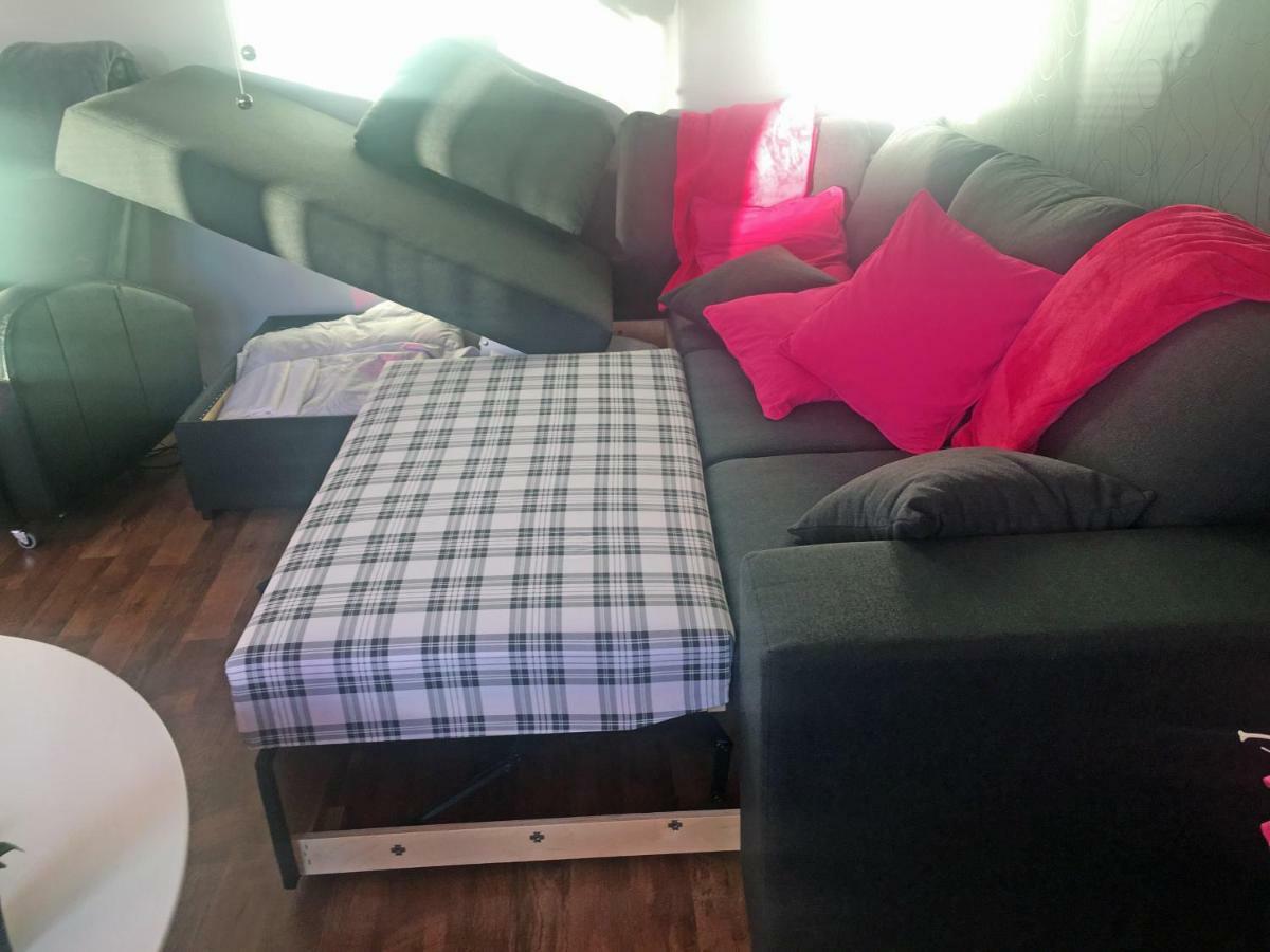 Santalux Apartment Xl โรวานิเอมิ ภายนอก รูปภาพ